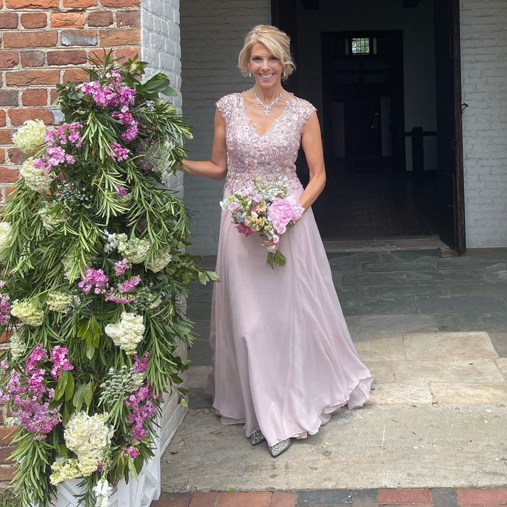 Mac Duggal Pink Embellished Cap Sleeve Bodice Flowy Gown - Picture 5 of 14